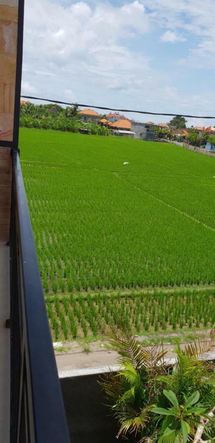 Sun Homestay Canggu Luaran gambar