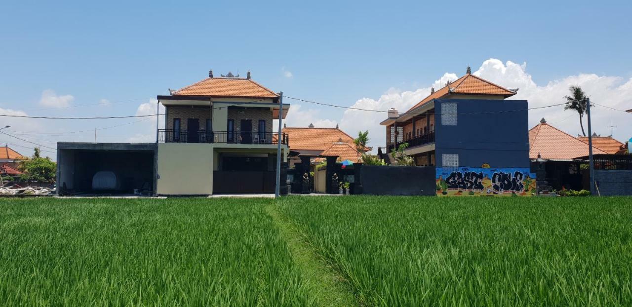 Sun Homestay Canggu Luaran gambar
