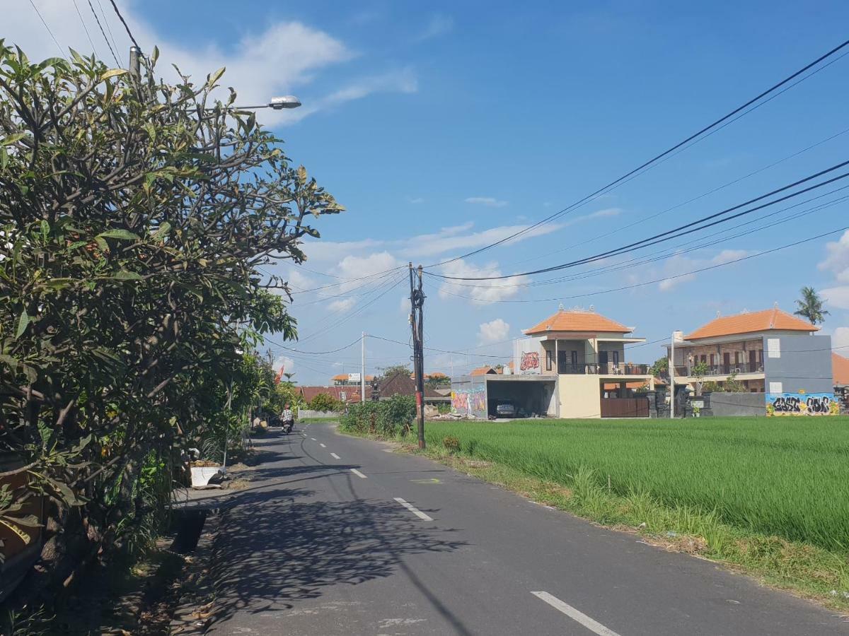 Sun Homestay Canggu Luaran gambar